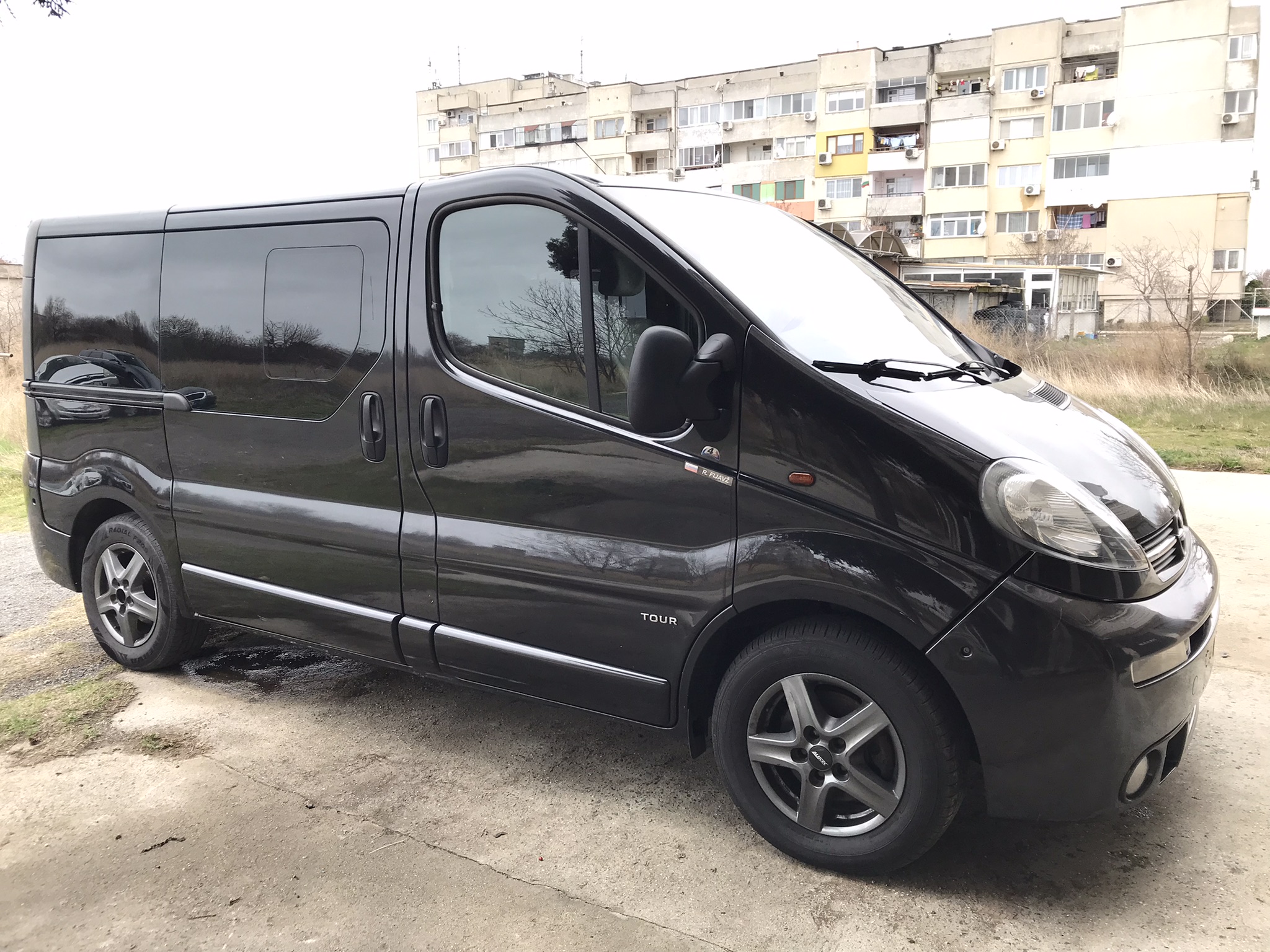 0878626633 Transfer with driver 24/7 up to 7 passengers  1