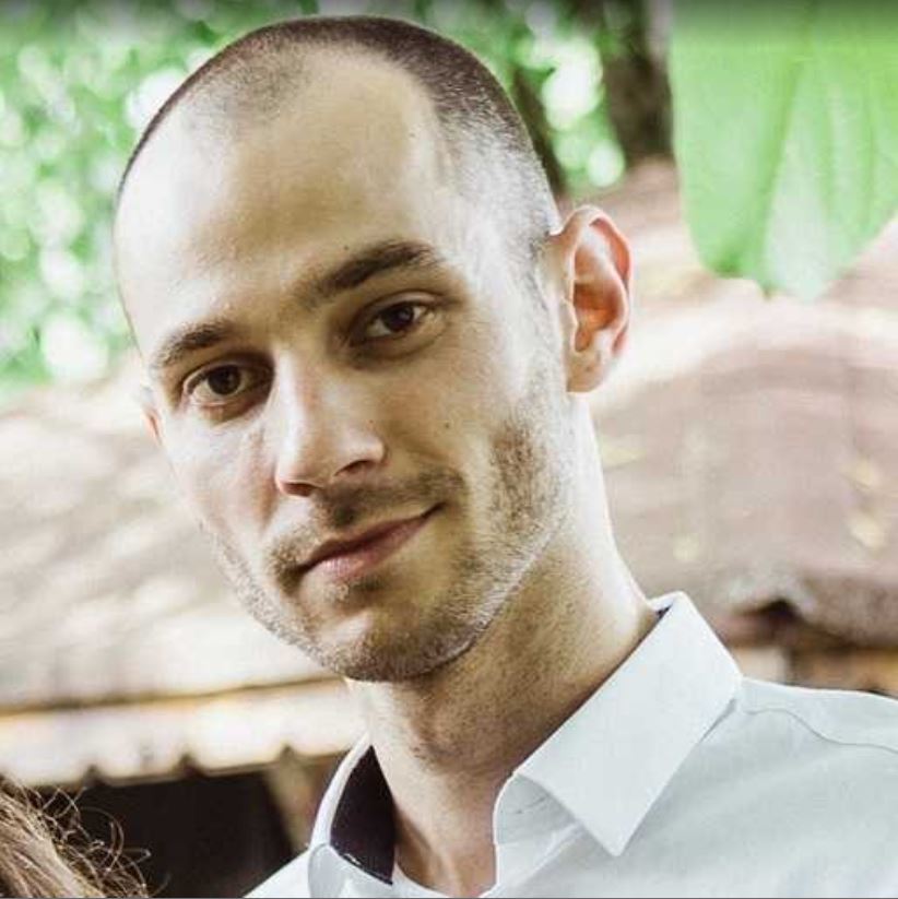 <a href='profile?id=10227793364122191'>Марк-Алекс Евтимов</a>